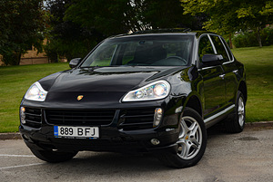Porsche Cayenne (1 фото из 7)