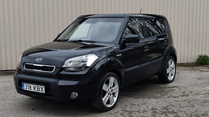 KIA SOUL (2 foto / 9)