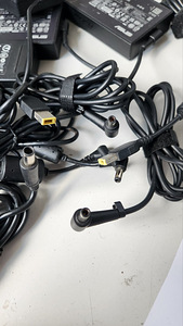 Lenovo Asus Dell Sülearvuti Laadijad 180w 135w 90w original (2 foto / 4)