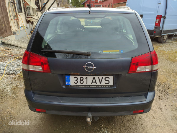 Opel Vectra 2005 114kW (фото #2)