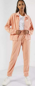 Новые спортивные костюмы Nike S (4 фото из 4)