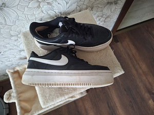 Nike jalanõud nr. 39 (3 foto / 6)