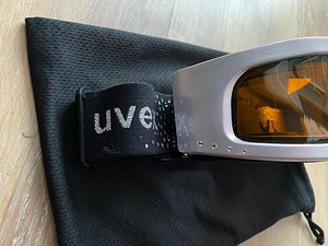 UVEX naiste mäesuusa-/lumelauaprillid (6 foto / 10)