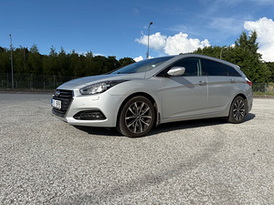 Hyundai i40, 1.7 CRDI (5 foto / 15)