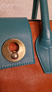 Yves Saint Laurent nahast kott (3 foto / 5)