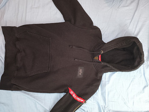 Alpha industries худи (3 фото из 4)
