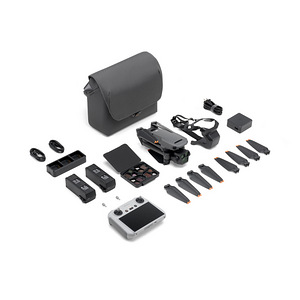 DJI Mavic 3 pro fly more combo (2 foto / 3)