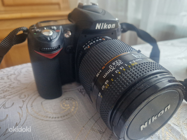 Nikon D90 + Nikkor AF 2.8 35-70 mm (foto #1)