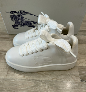 Burberry tossud (36,5) originaal (3 foto / 6)