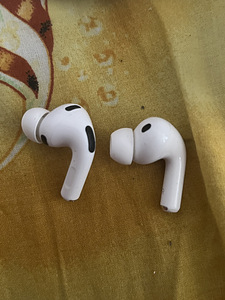 AirPods Pro Gen3 (2 фото из 5)