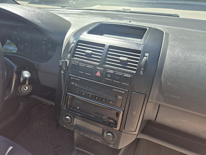 Volkswagen Polo (7 foto / 10)