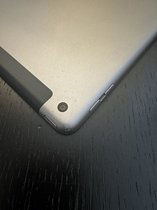 iPad 6 gen 128Gb+Cellular (8 фото из 10)