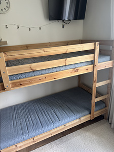 Ikea Mydal + 2 madratsit (2 foto / 4)