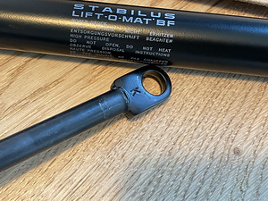 Gaasivedru, alus, tugi IKEA voodile (3 foto / 6)