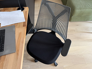 Herman Miller Sayl стул (2 фото из 3)