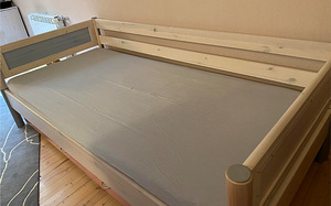 Lastevoodi koos hoiukastidega + madrats (2 foto / 5)