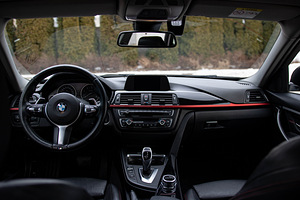 BMW 335 xDrive 3.0 R6 N57 230kW (8 foto / 15)