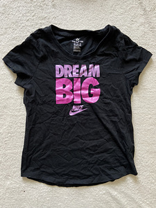 Nike tüdruku T-särk “Dream big”