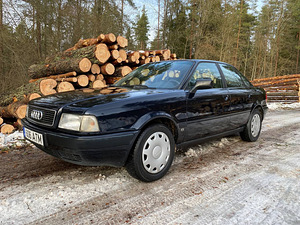 Аudi 80 2.0 66кВт (3 фото из 13)