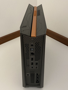 Asus GR8 II-T029Z (3 foto / 6)