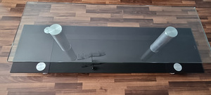 Müüa klaasist TV alus (2 фото из 6)