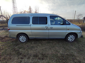 Hyundai H1 (1 foto / 11)