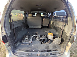 Hyundai H1 (8 foto / 11)