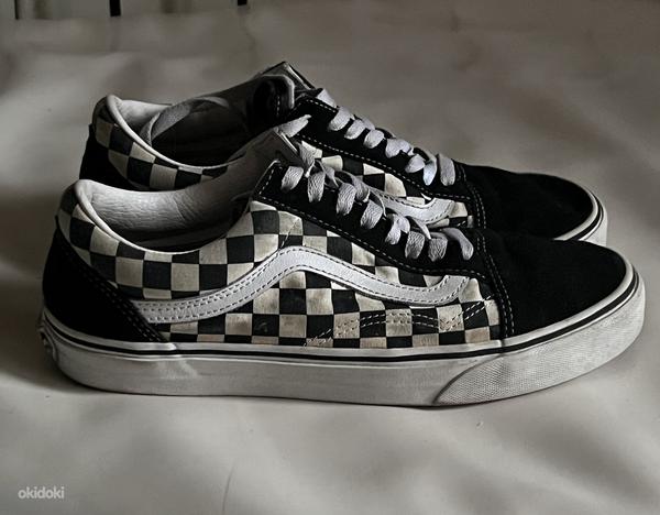 Vans kingad, ruuduline
