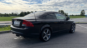 Volvo C70 кабриолет 2.0D (6 фото из 8)