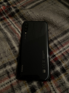 Xiaomi Mi A3 (Praktiliselt uus) (2 foto / 3)