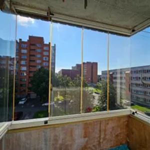 Продается квартира (3 фото из 9)