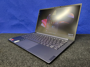 Lenovo Yoga Slim 7 (1 foto / 9)