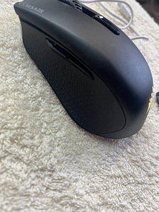 Corsair Harpoon RGB juhtmevaba hiir (2 foto / 5)
