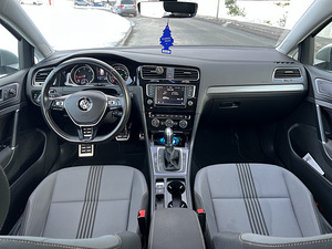 Volkswagen Golf 7 ALLSTAR (6 foto / 10)