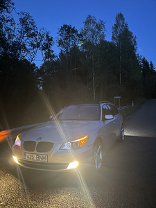 BMW на продажу (5 фото из 6)