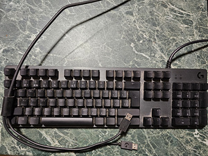 Logitech G512 Carbon GX Brown RGB SWE/RU (1 foto / 2)