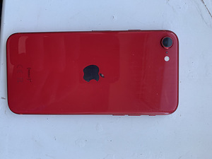 iPhone (1 фото из 2)