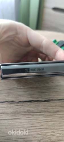 Samsung Galaxy Flip 4 Black 512 GB (фото #5)