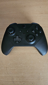 Elite series 2 xbox (2 фото из 2)