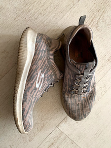 Skechers tossud 35 (2 foto / 3)
