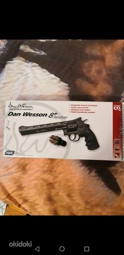 Револьвер Дэна Вессона 8 дюймов (фото #1)