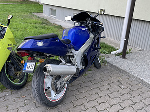 Suzuki GSX-R 600 (2 foto / 4)
