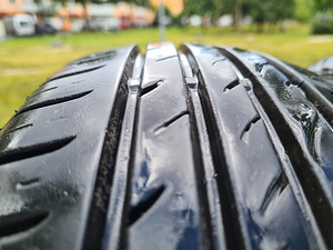 Nexen n'blue hd plus 185/60 r15 (6mm) (3 foto / 10)