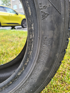 Dunlop Graspic DS2 205/55 r16 (6mm) (6 foto / 9)