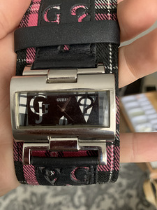 Guess наручные часы (4 фото из 4)