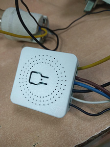 Умный релейный переключатель tuya Zigbee MINI (2 фото из 2)