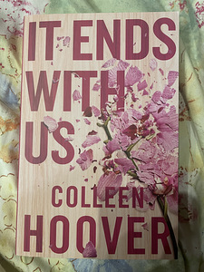 Книга/Raamat/Book “It Ends With Us” by Colleen Hoover