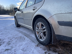 Vw bora 1.6 (4 foto / 7)