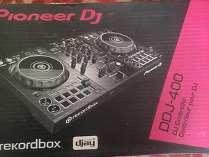 Pioneer ddj-400 + pioneer dm-40w (1 foto / 2)