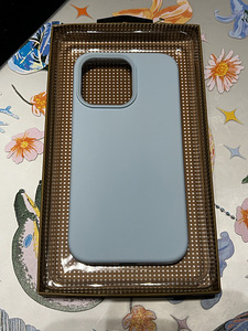 iPhone 13 ümbris (3 foto / 4)